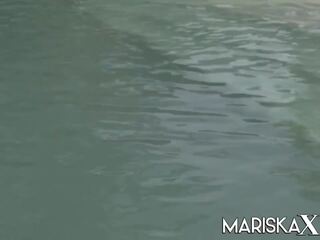 Mariskax – seks tiga orang hubungan intim di itu lawn: gratis resolusi tinggi xxx film 04