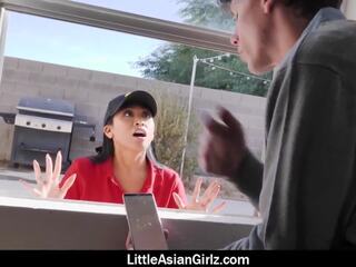 Magnificent Asian Pizza Delivery lassie Ember Snow Fucks Gamers Cocks