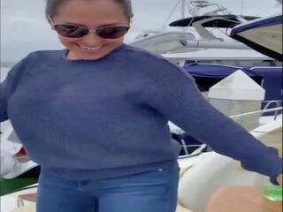 The Dance of Her attractive Tits, Free American Milfs HD x rated video 30
